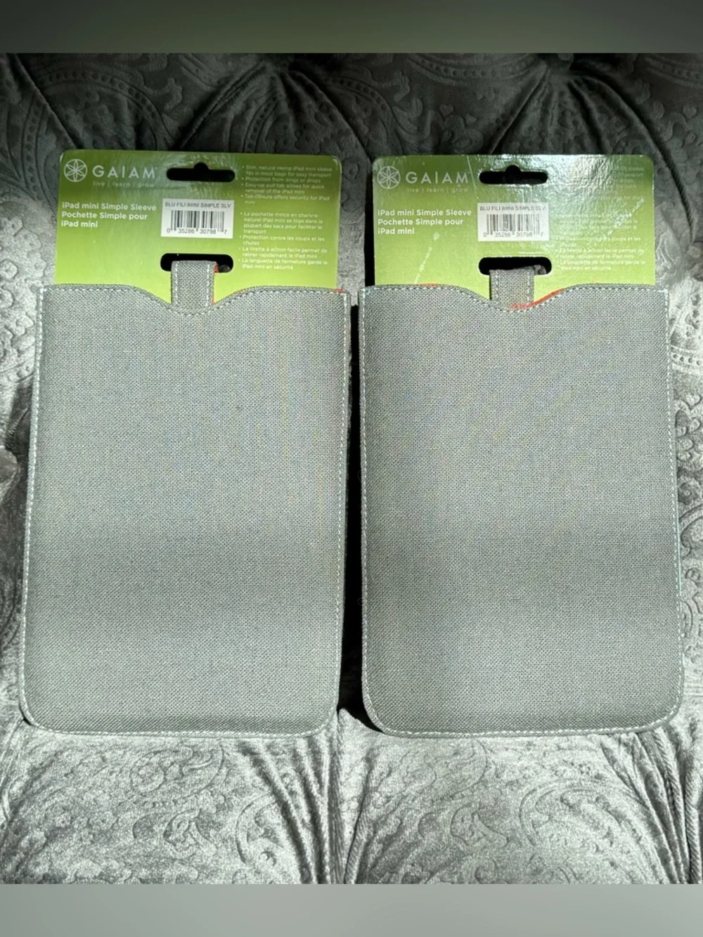 🌸NWT Set of 2 Gaiam iPad Mini Simple Sleeves